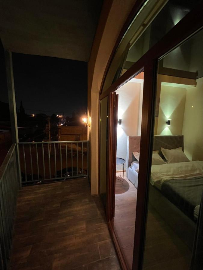 Natali Boutique Hotel Tbilisi Esterno foto