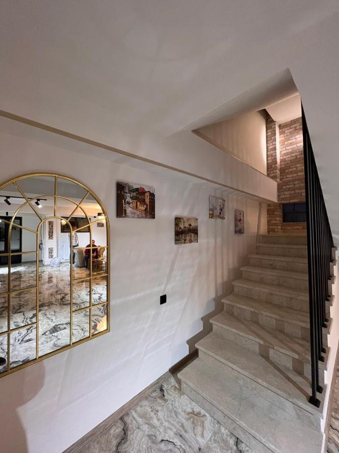 Natali Boutique Hotel Tbilisi Esterno foto